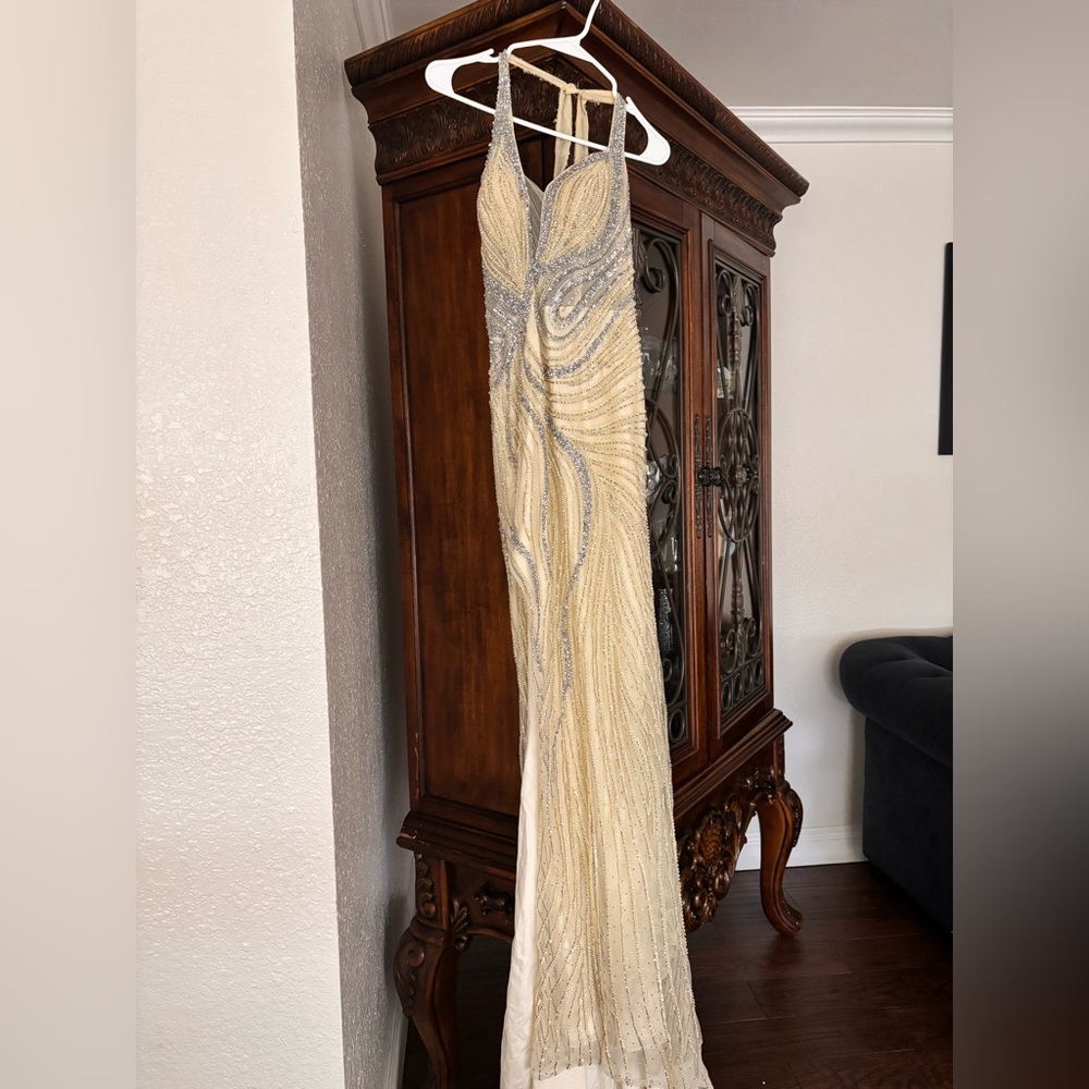 Yellow and silver catwalk couture dress. Worn once. In excellent condition.